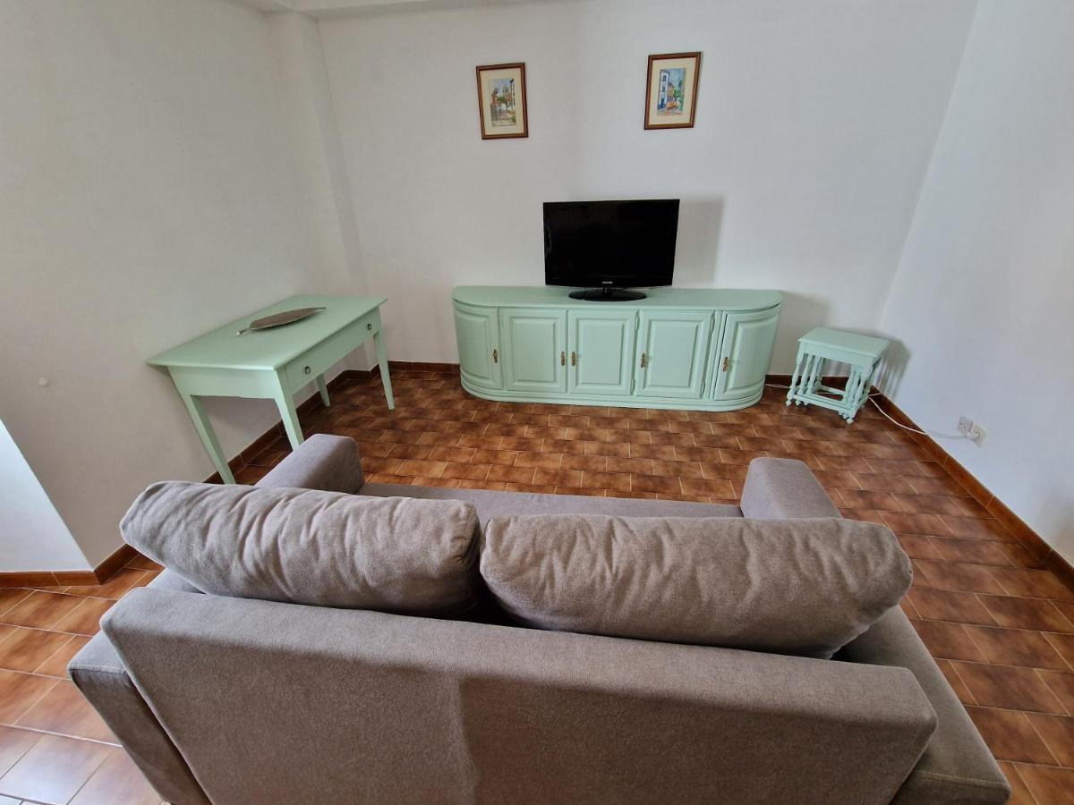 Apartamentos Garrett Орта Екстериор снимка