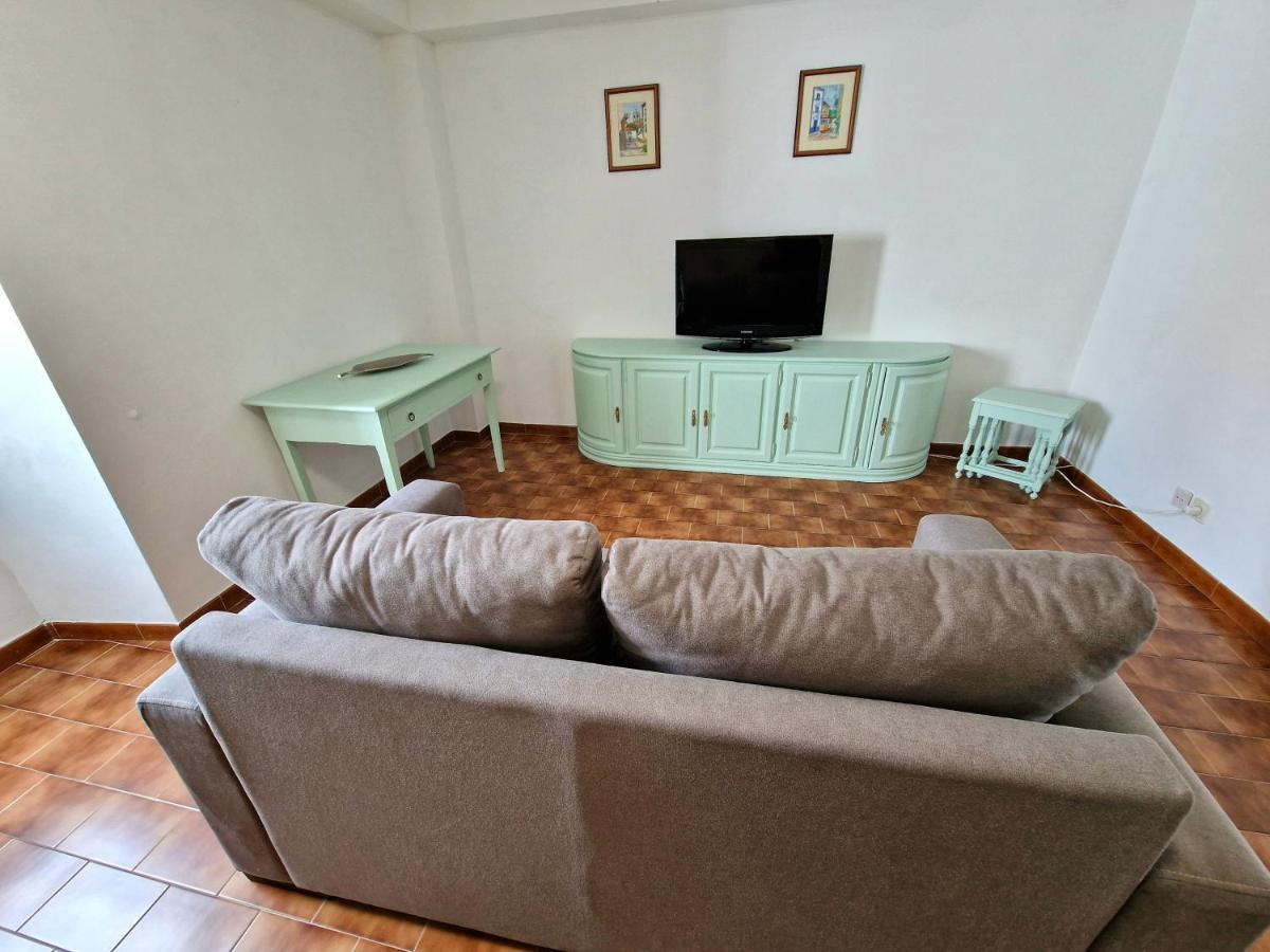 Apartamentos Garrett Орта Екстериор снимка
