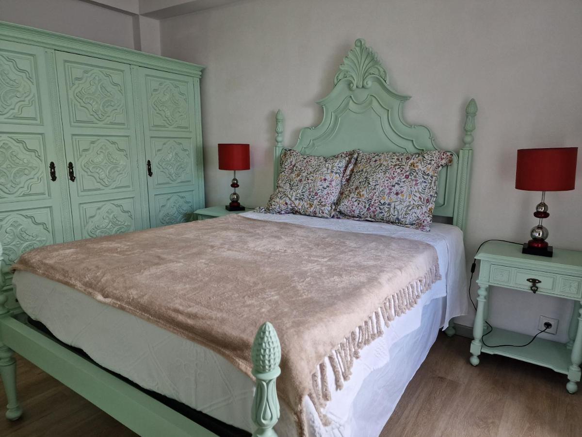 Apartamentos Garrett Орта Екстериор снимка