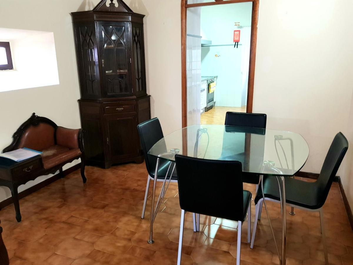 Apartamentos Garrett Орта Екстериор снимка